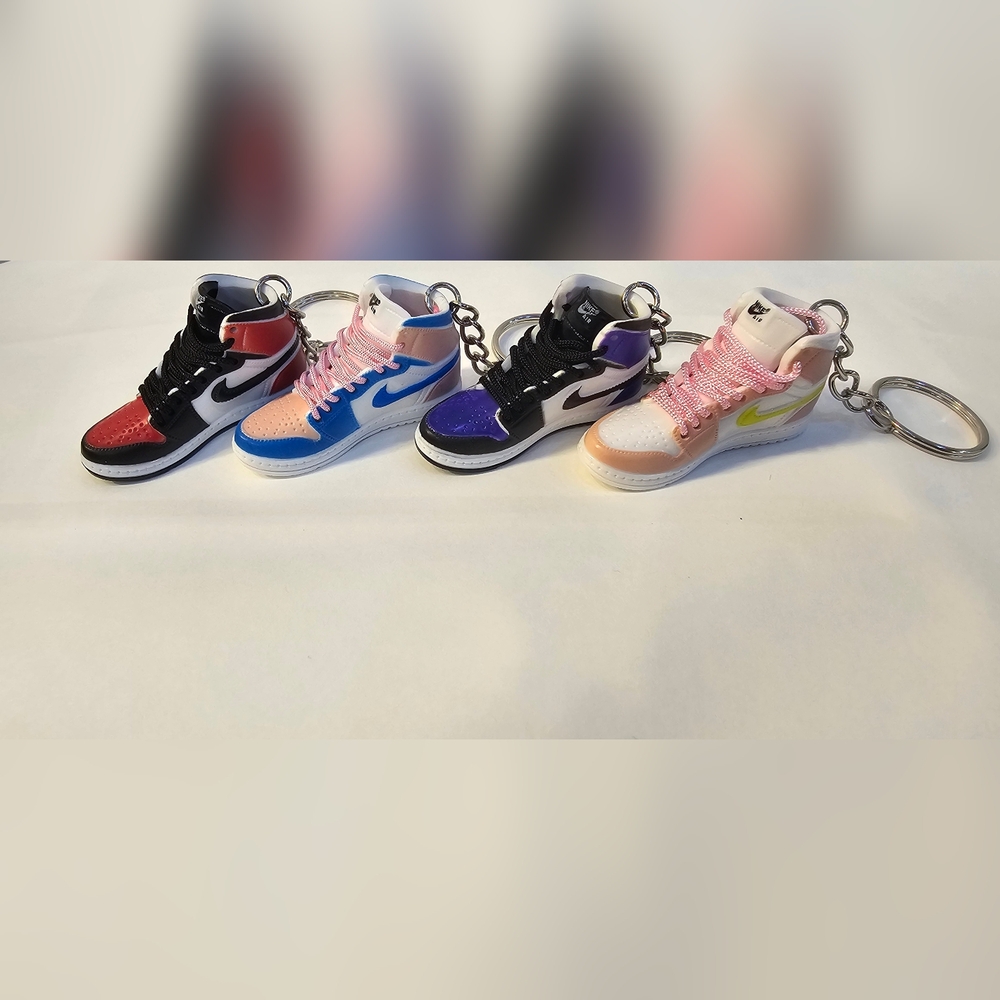 NIKE AIR JORDAN 3D KEY CHAIN AIRFORCE ONE NEW COLLECTABLE NBA SINLGE & PAIR